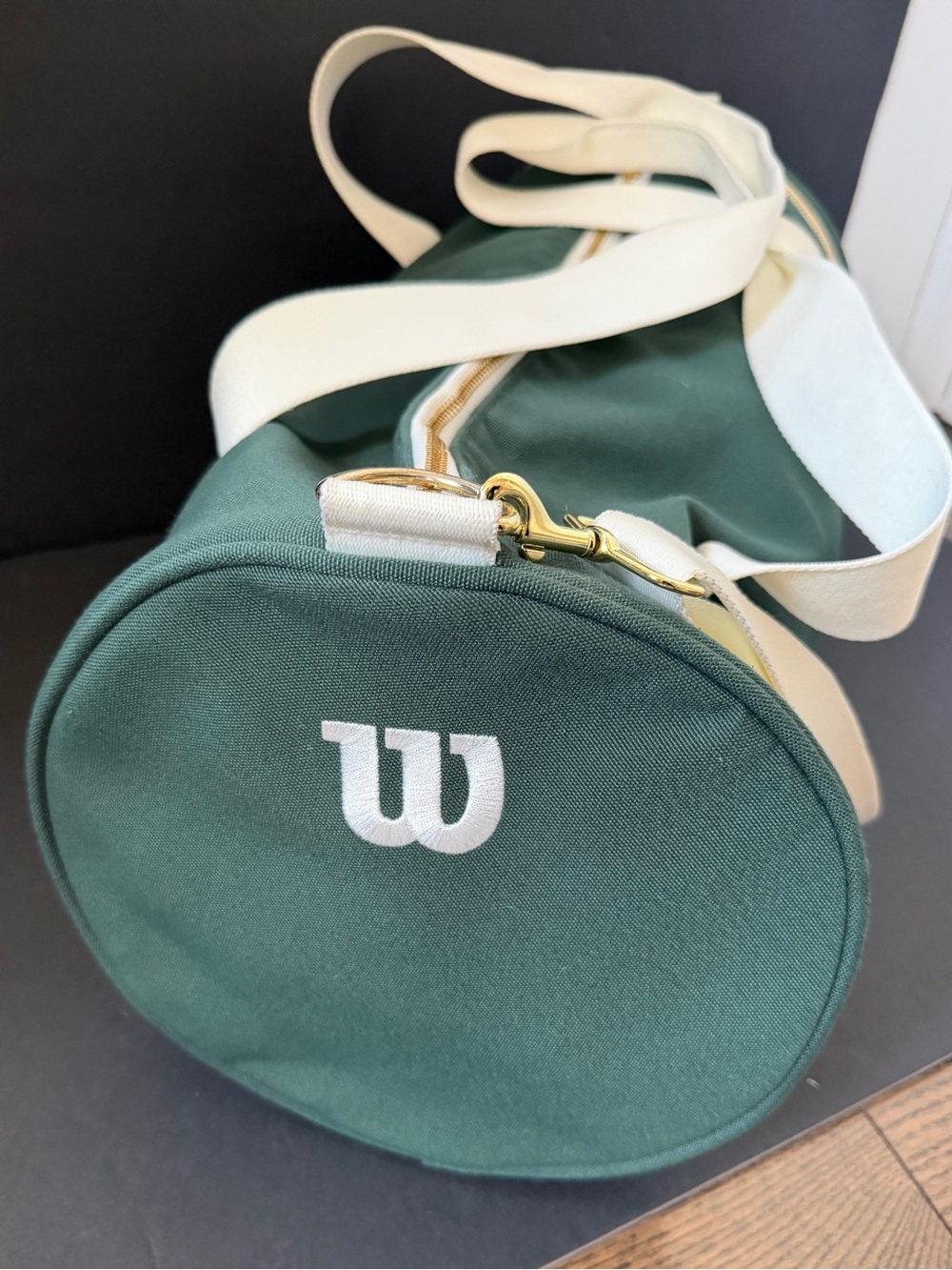 Wilson Green Canvas Duffel Bag with White Straps - Picture 6 of 15
